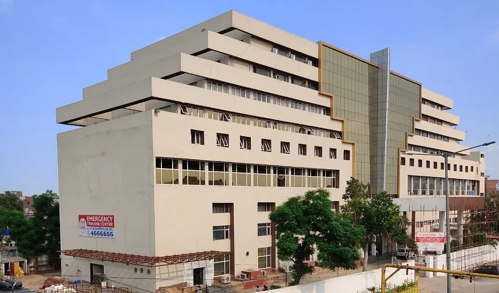 Santosh Medical College