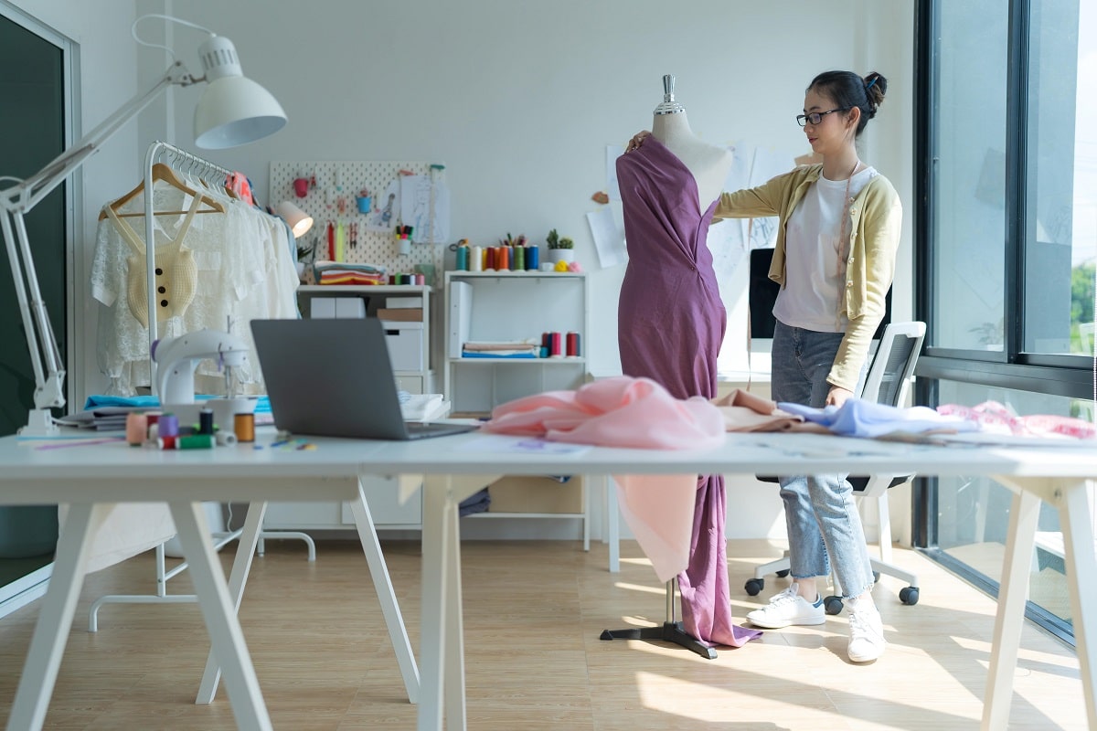 Fashion Designing; Career, Courses Eligibility, Fees, Colleges, Placements